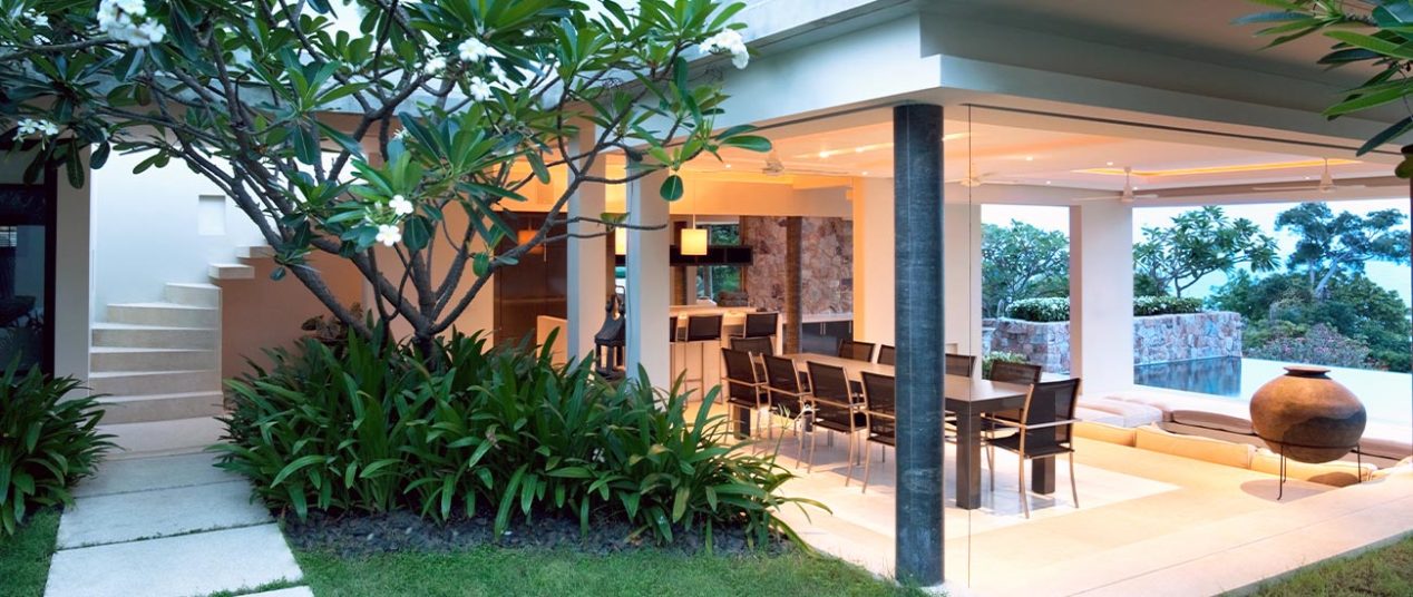 outdoor dining room surrounded by nature